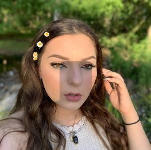 Meet your Posher, Melanie